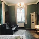 Art & Hotel