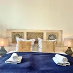 Hotel Art & 3*